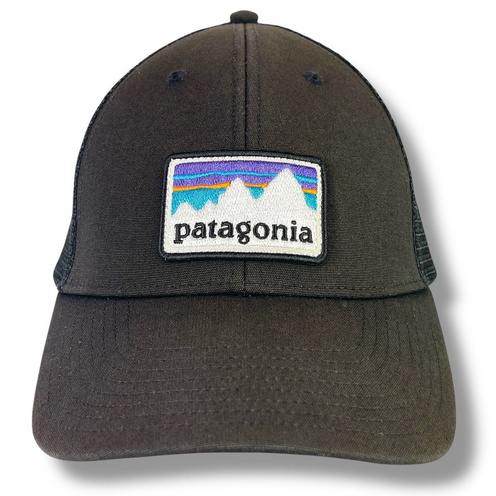 Patagonia Snap Back Mesh Trucker Hat Snowy Mountains Logo Black Brown Fitz Roy